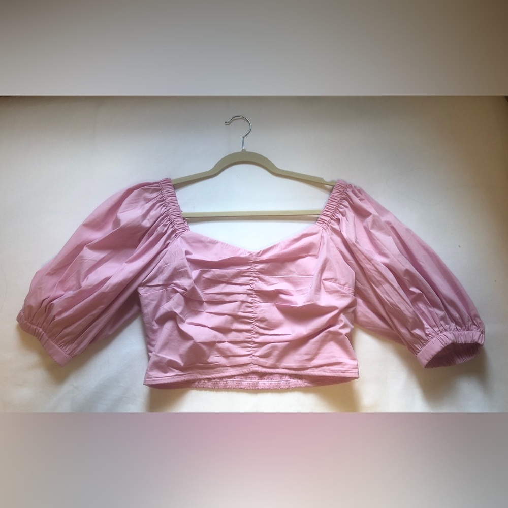 Abercrombie Pink Puff Sleeve Top (Size Medium)